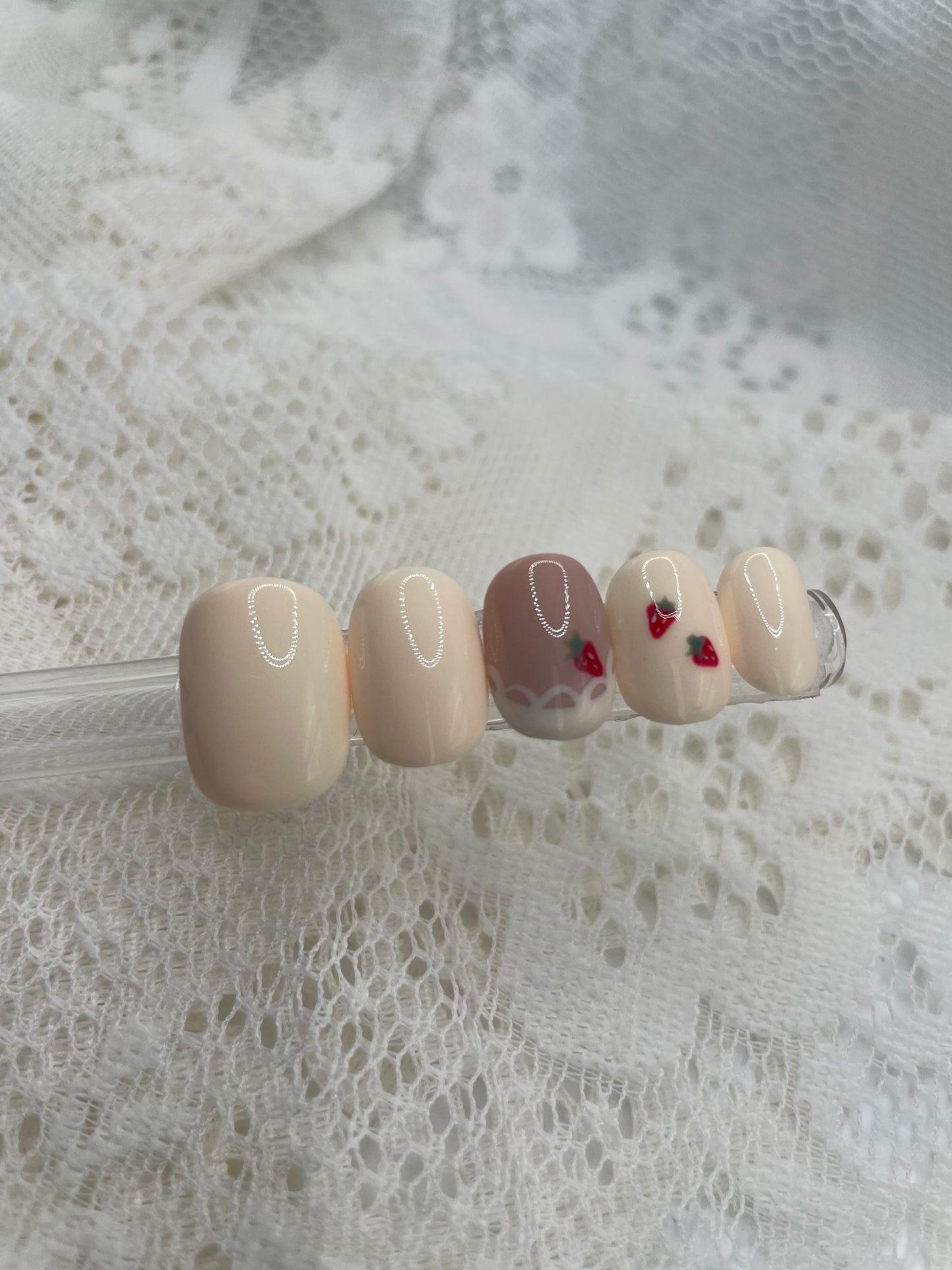 Strawberry Lace